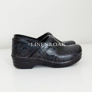 DANSKO | Professional Black Embossed Tool Floral Leather Clog Size 40 US 9 NEW
